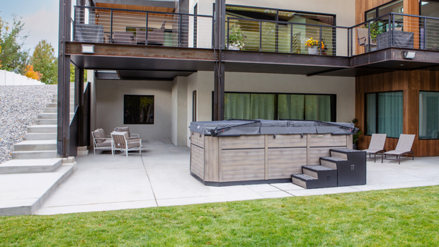 EVERY GARDEN IS DIFFERENT, BUT ONE THING IS CERTAIN. THEY DESERVE BEAUTIFUL HOT TUBS.